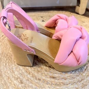 Sam & Libby Pink Knotted Platform Sandals